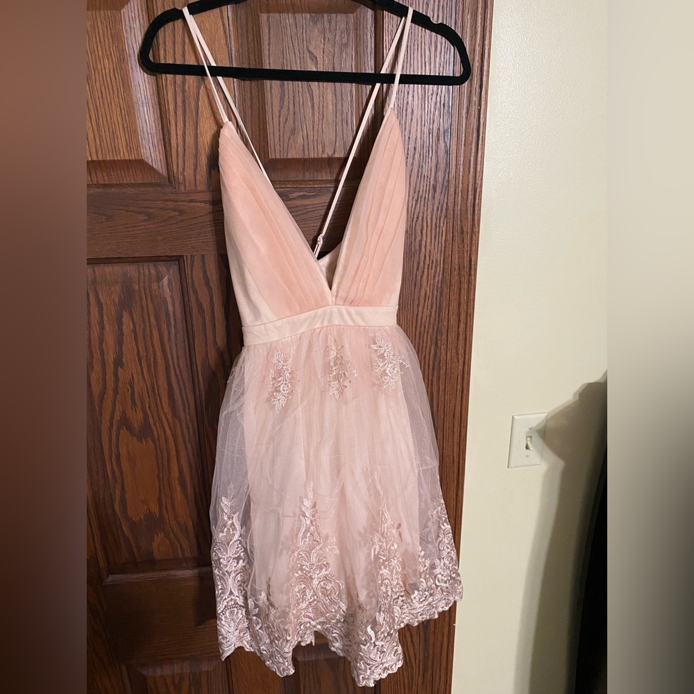 Maniju Mini Dress